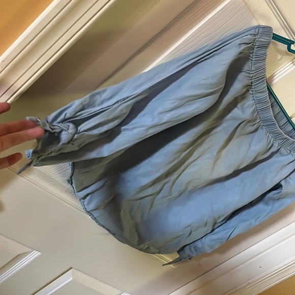 Off Shoulder Top - Picture 4 of 4